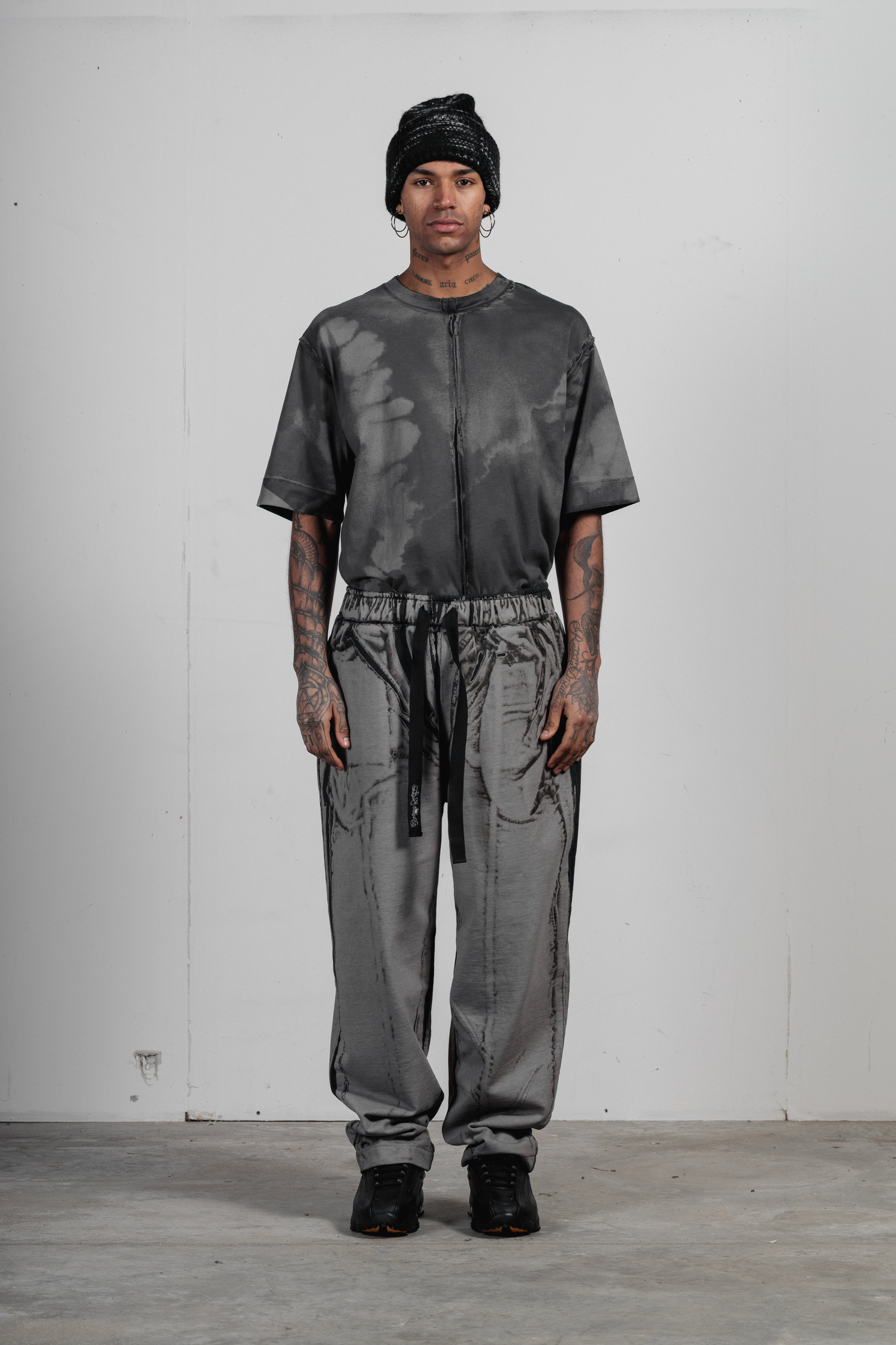 LOUIS - BLACK/GRAY