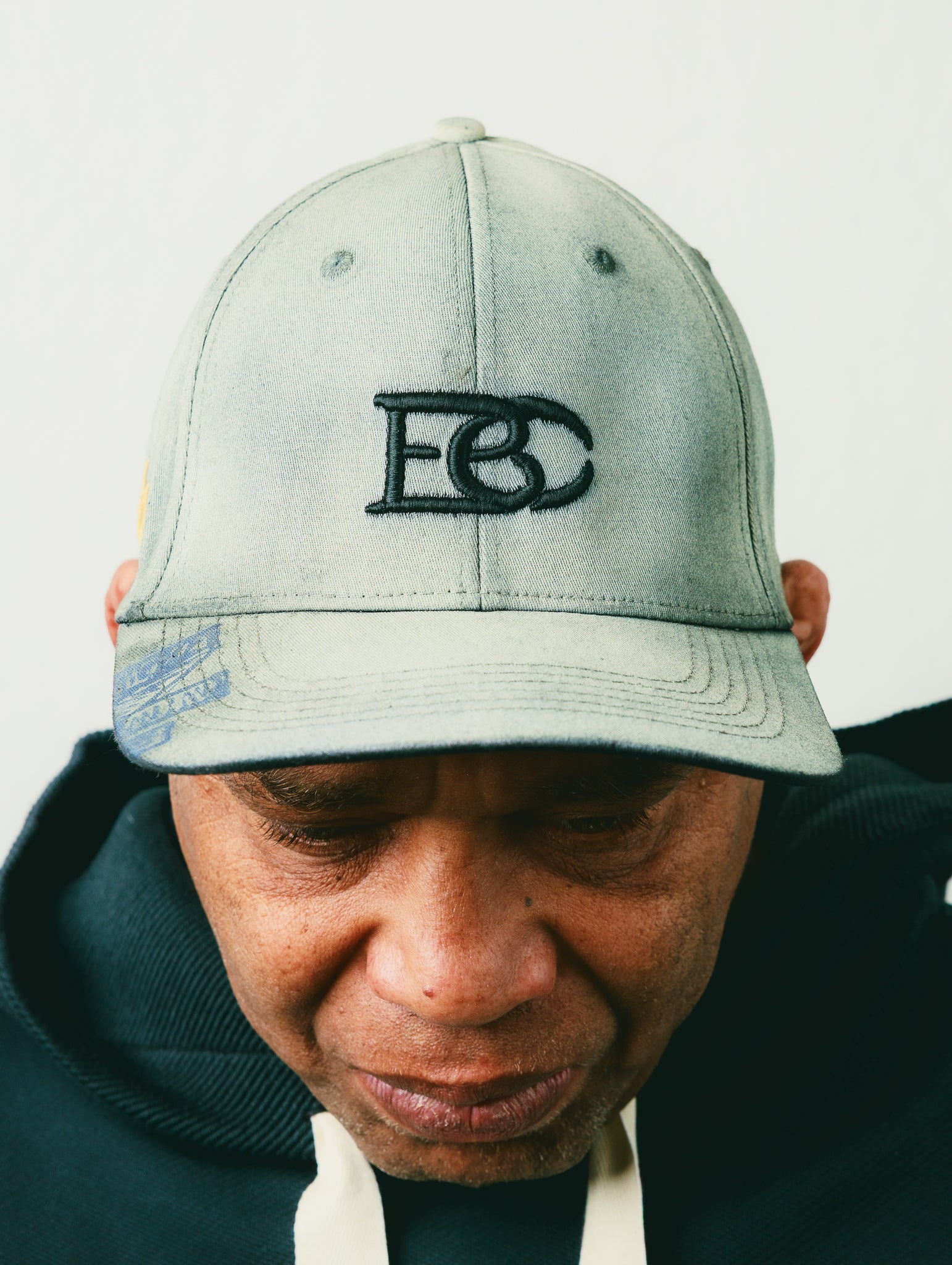 SMILE CAP - LIGHT GREY