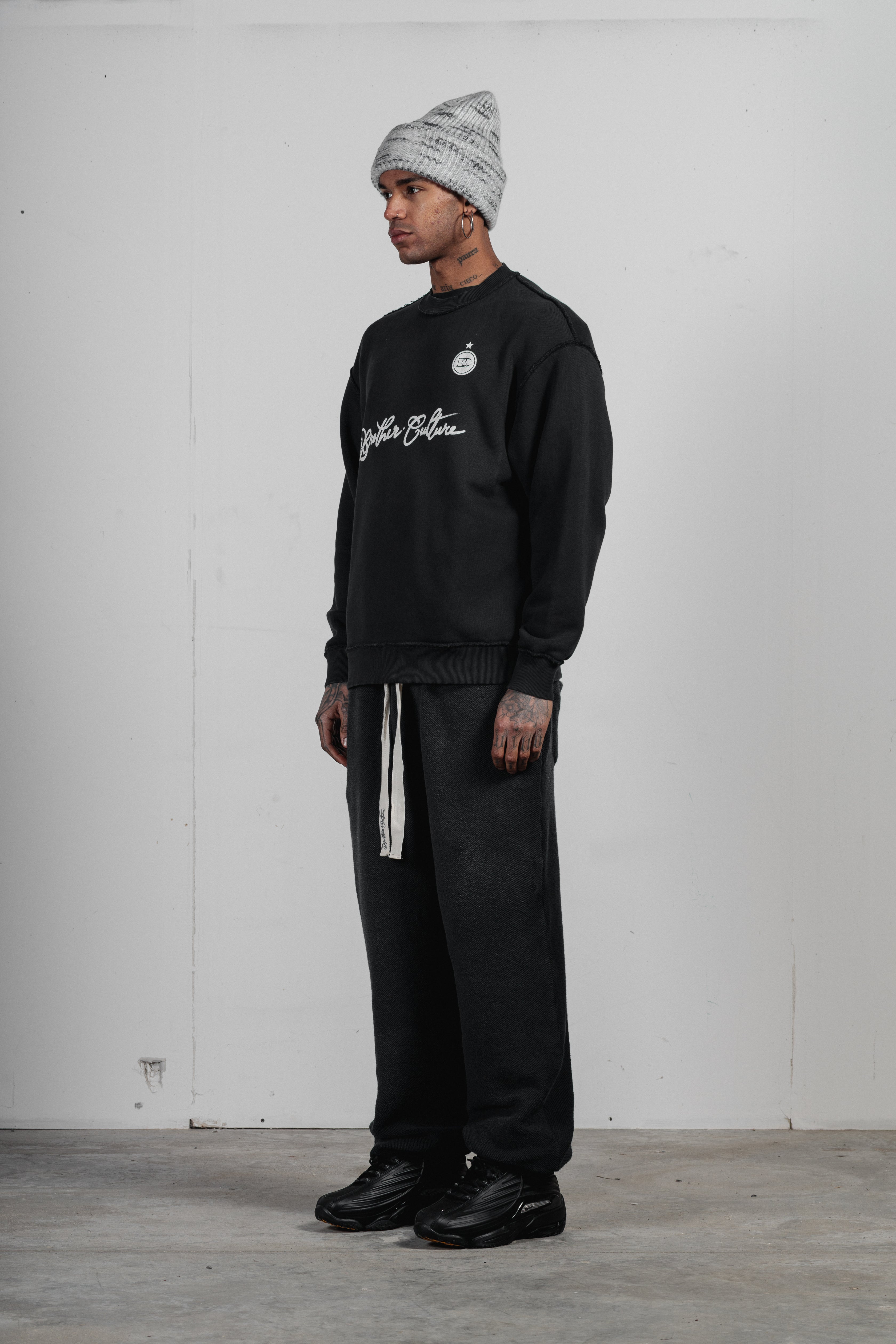 EQUIPO CREW - BLACK
