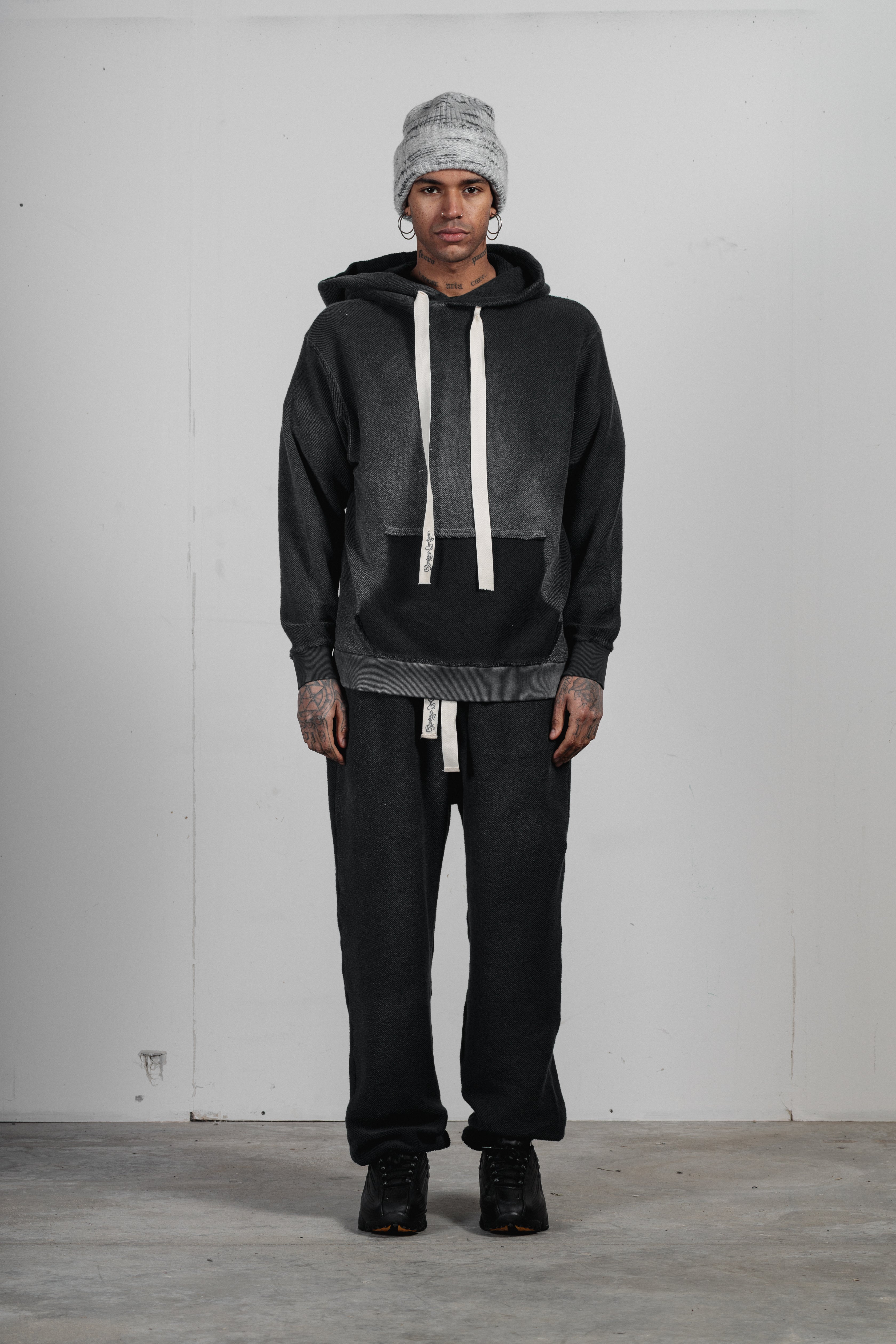 EQUIPO HOODIE/REV - BLACK
