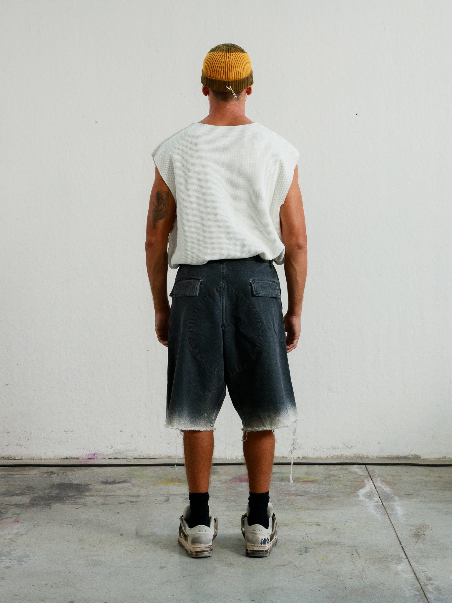 LEON BLACK FADE JORTS