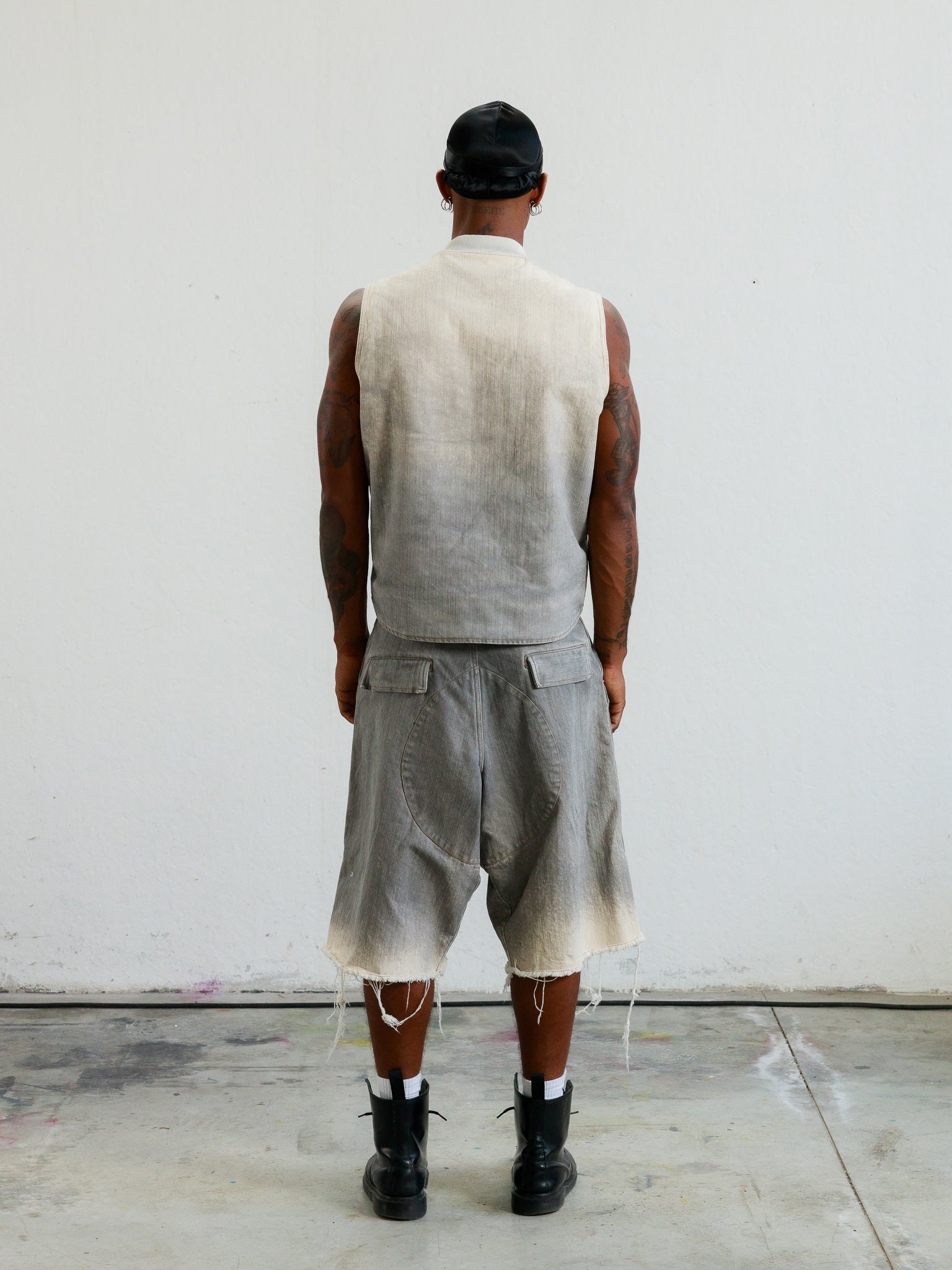 LEON - FADE GRAY JORTS