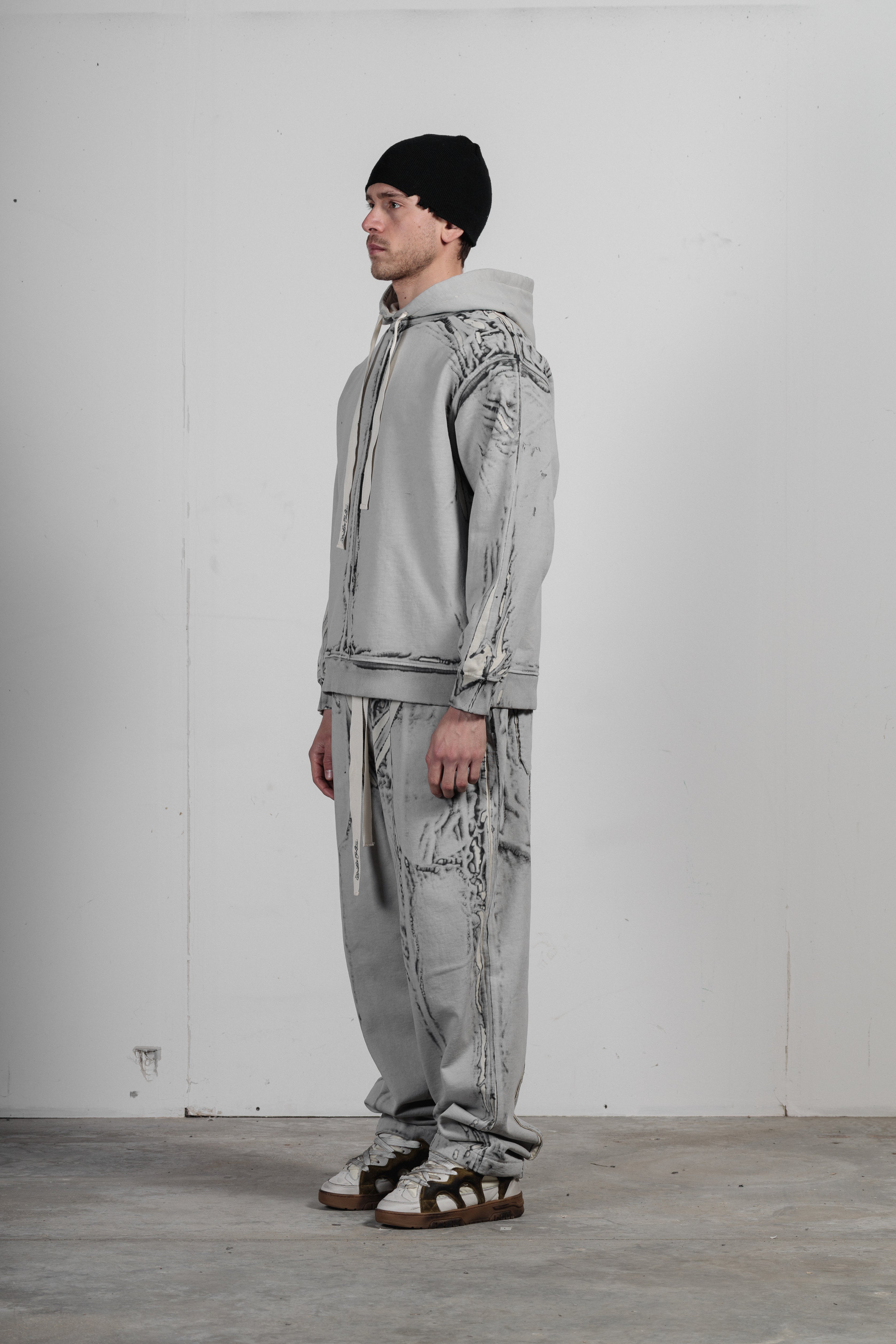 MASON - OW/LIGHT GRAY