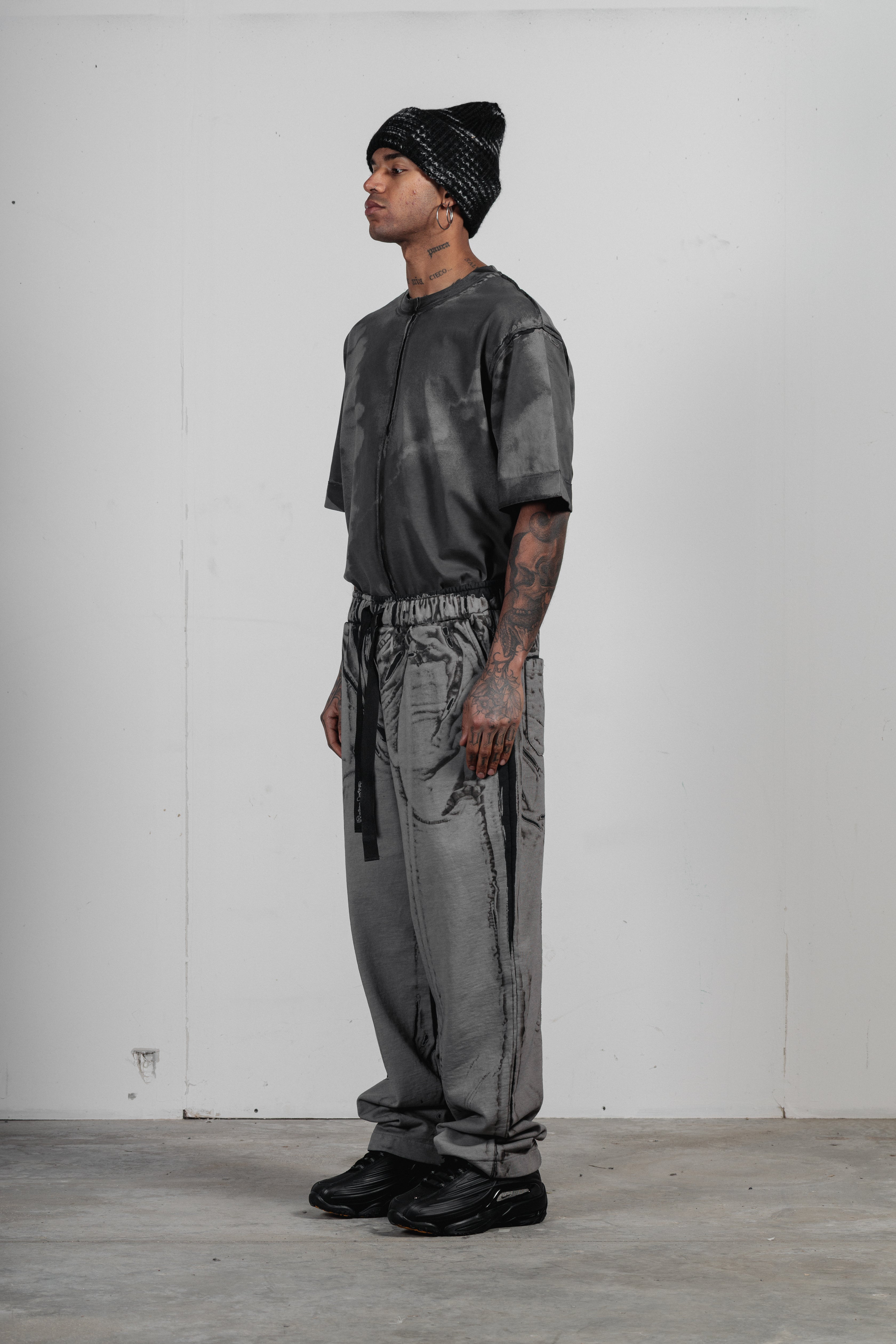 LOUIS - BLACK/GRAY