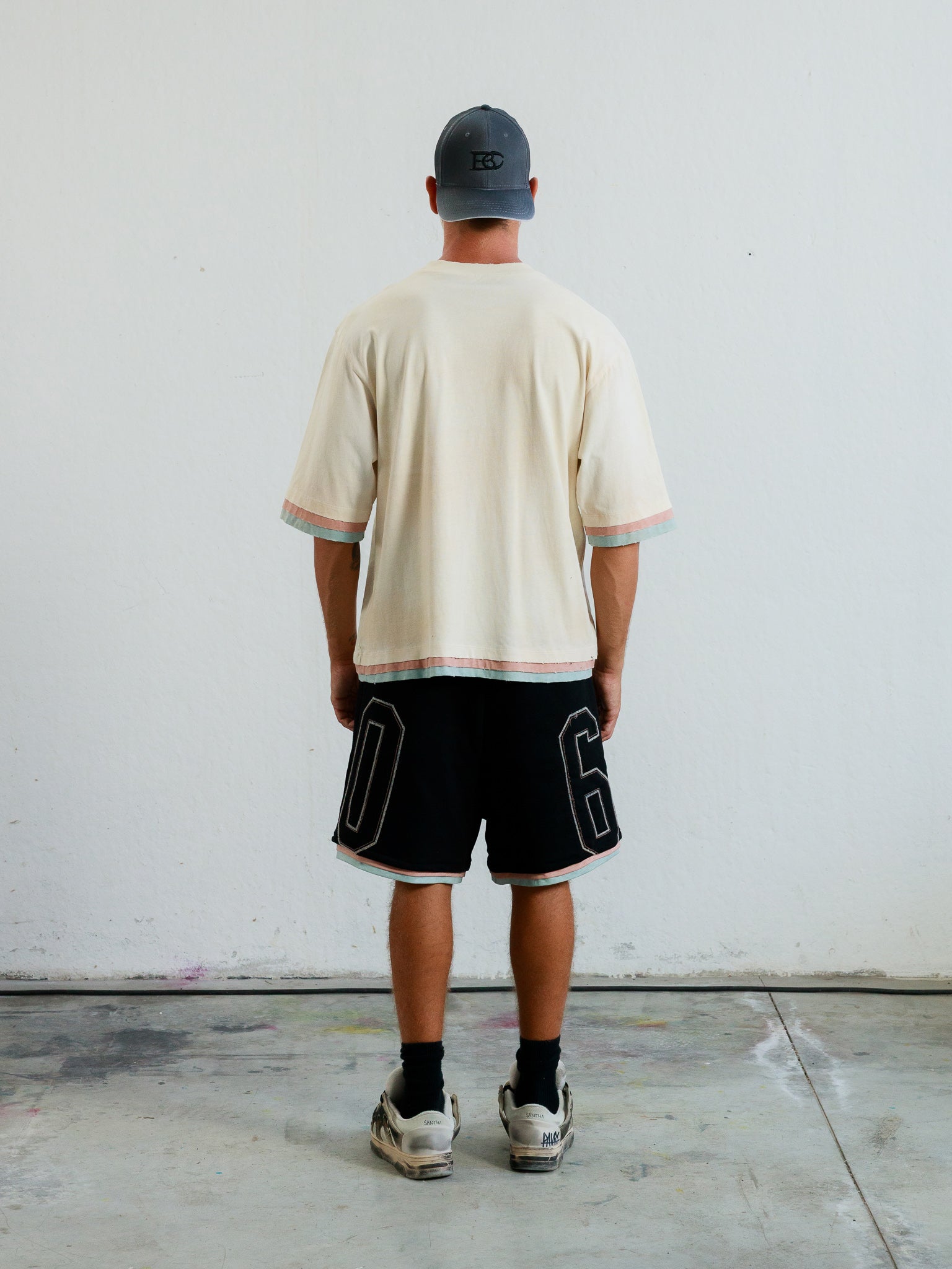 DALLAS - WHITE TEE