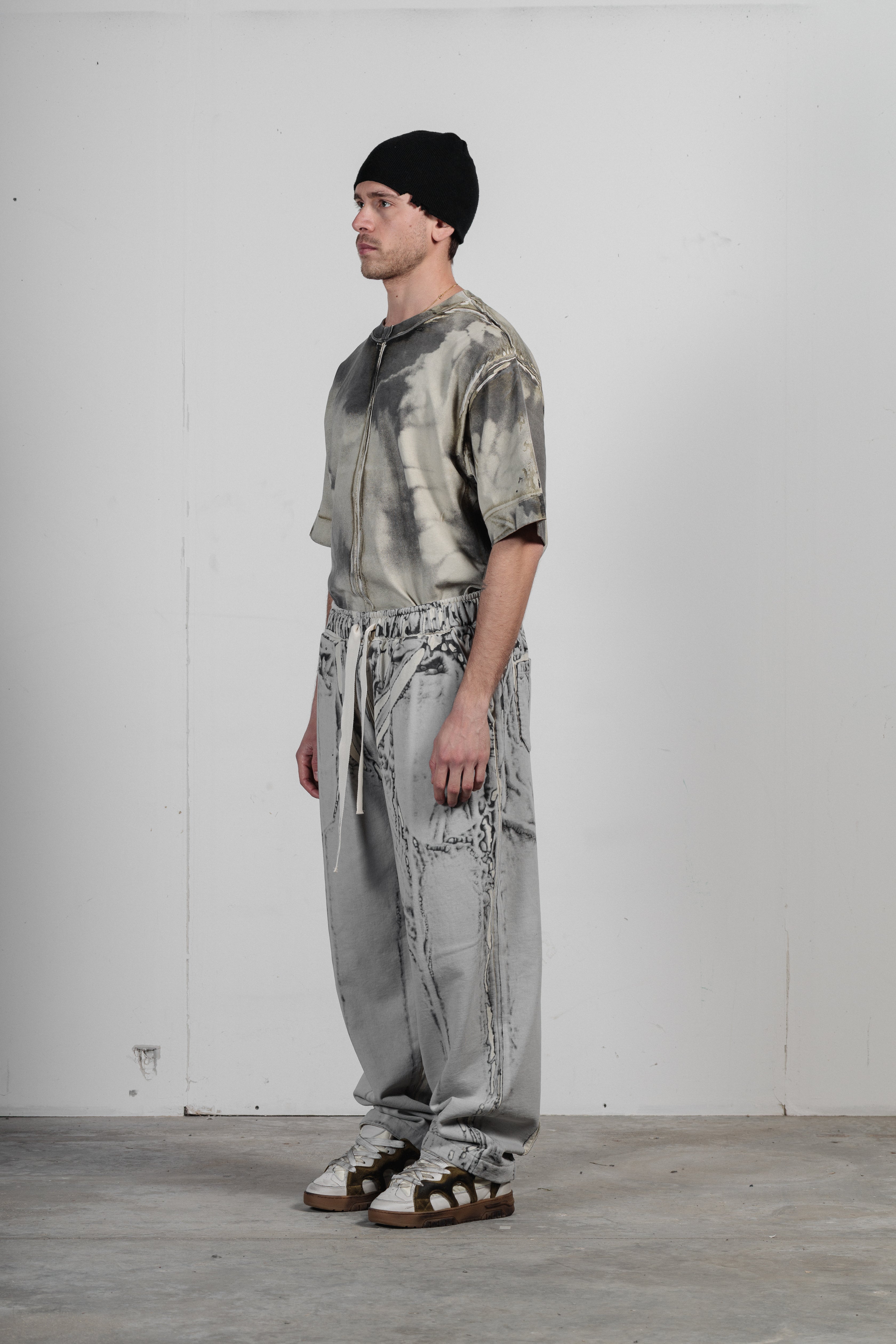 LOUIS - LIGHT GRAY