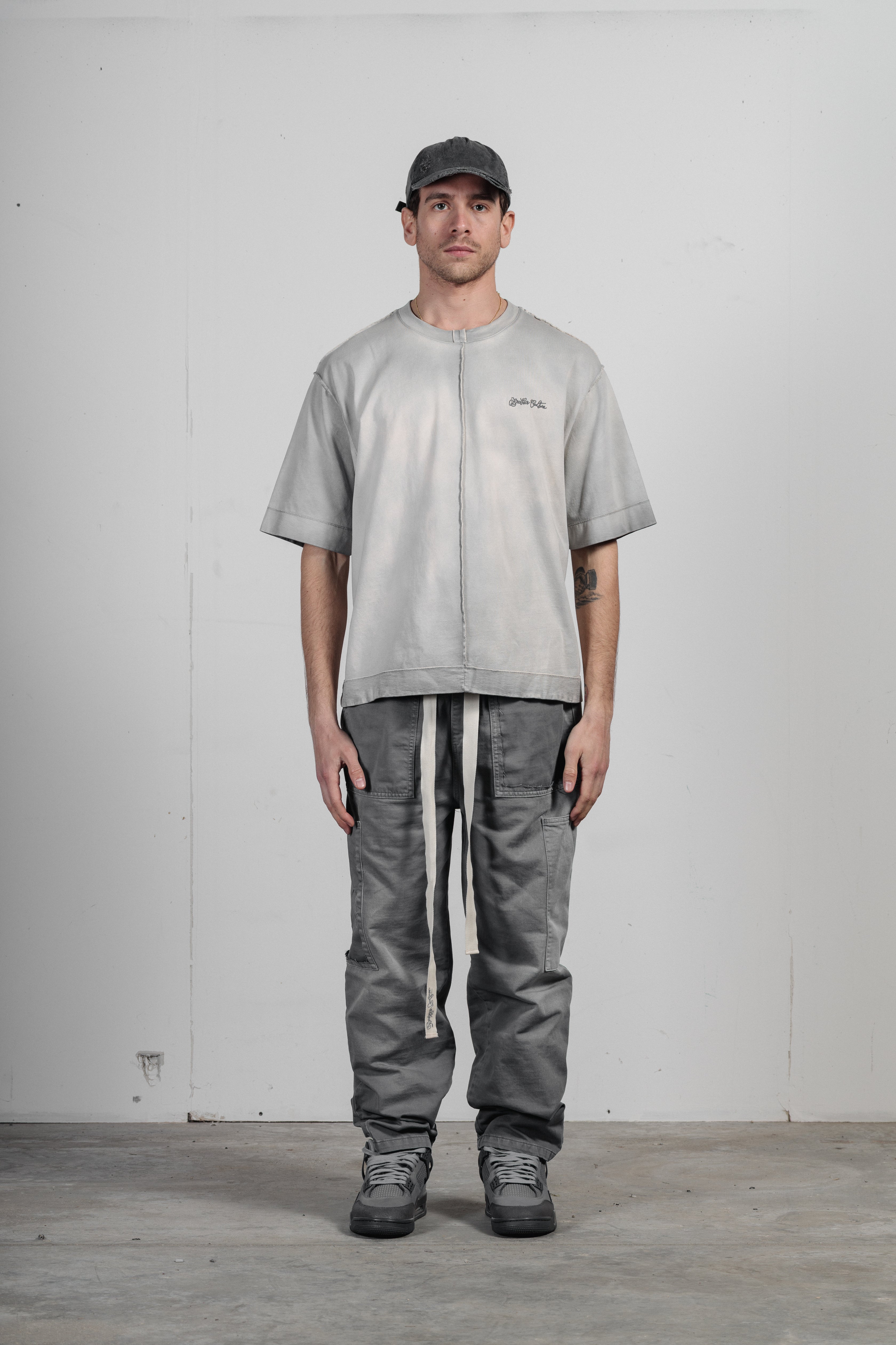DANIEL - LIGHT GRAY
